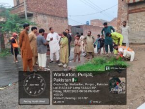 Anbreen Mukhtar Visits the Field During Monsoon Rains to Hear Public Complaints